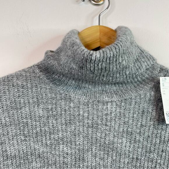 H&M Divided Gray Soft Lightweight Slouchy Turtleneck Sweater Wool blend XS new - Picture 2 of 10